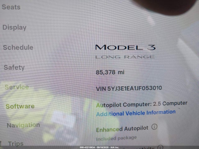 5YJ3E1EA1JF053010 Tesla MODEL 3