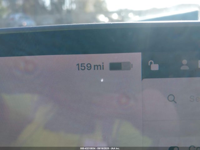 5YJ3E1EA1JF053010 Tesla MODEL 3