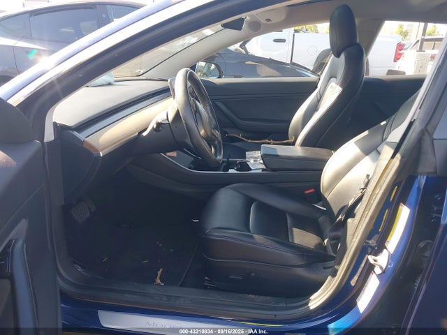 2018 TESLA MODEL 3 5YJ3E1EA1JF053010 Photo 4