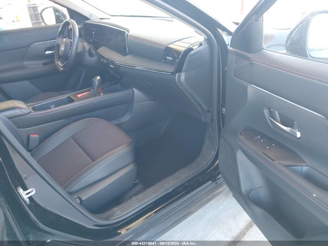 3N8AP6DD5SL313510 Nissan kicks mpv