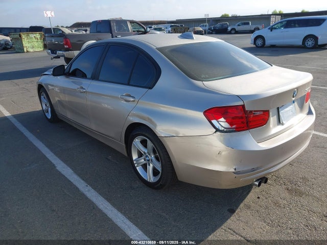 BMW 2015 2015 WBA3C1C59FK122402 Image 3