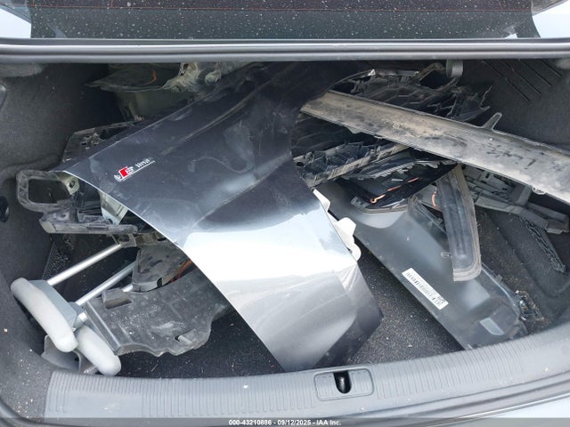 WAUEAAF45MA074577 Audi 45 tfsi (2.0t)