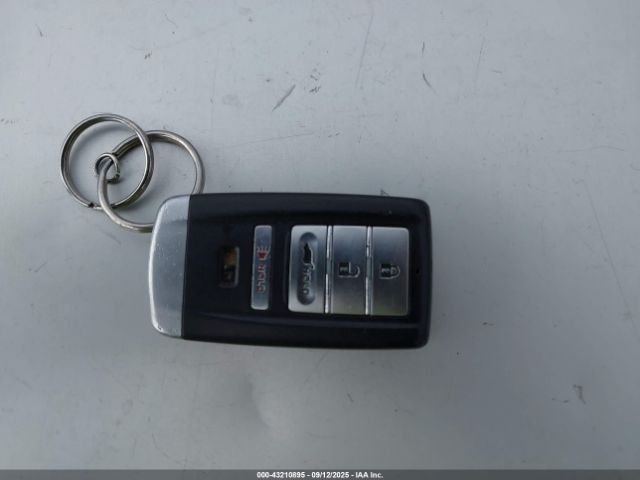 2017 ACURA RDX 5J8TB3H3XHL000705 Photo 10