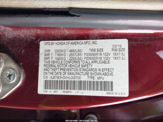 2017 ACURA RDX 5J8TB3H3XHL000705 Photo 8