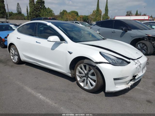 2019 TESLA MODEL 3 5YJ3E1EA8KF428506 Photo 0