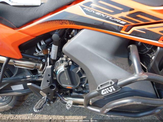 2022 KTM 890 VBKTS6407NM835435 Photo 7
