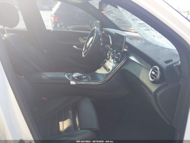 2017 MERCEDES-BENZ AMG GLC 43 WDC0G6EBXHF194614 Photo 4