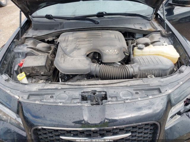 2018 CHRYSLER 300 2C3CCAGGXJH268875 Photo 9
