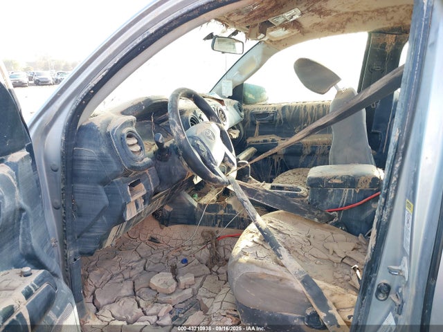 5TFRX5GN2GX066861 Toyota Tacoma Sr