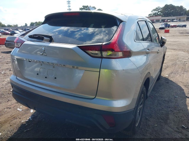 2024 MITSUBISHI ECLIPSE CROSS JA4ATUAA0RZ071910 Photo 3
