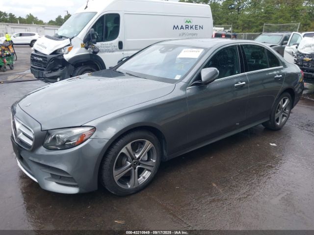 2019 MERCEDES-BENZ E 300 WDDZF4KBXKA524268 Photo 1