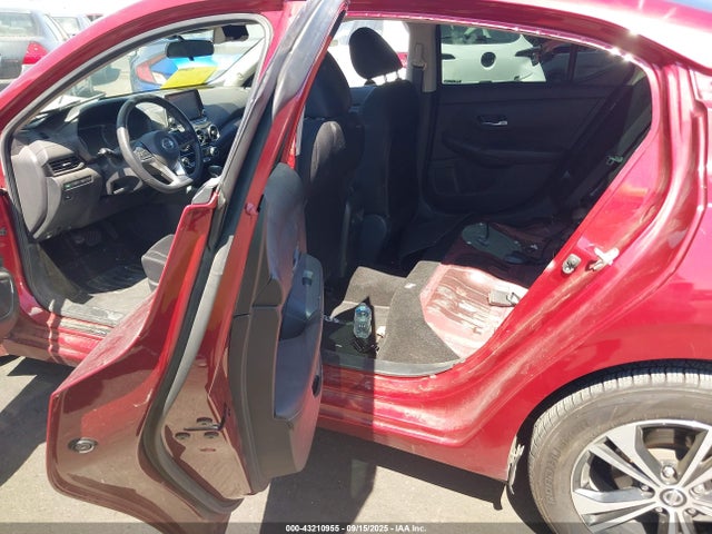 3N1AB8CV4MY201838 Nissan Sentra
