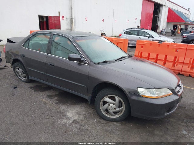 43210960 :رقم المزاد ، 1HGCG5645WA167880 vin ، 1998 Honda Accord Lx مزاد بيع