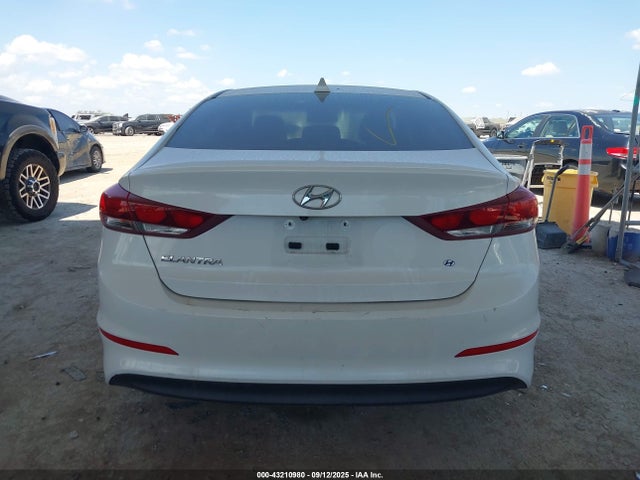 5NPD84LF0JH300269 Hyundai Elantra Value Edition