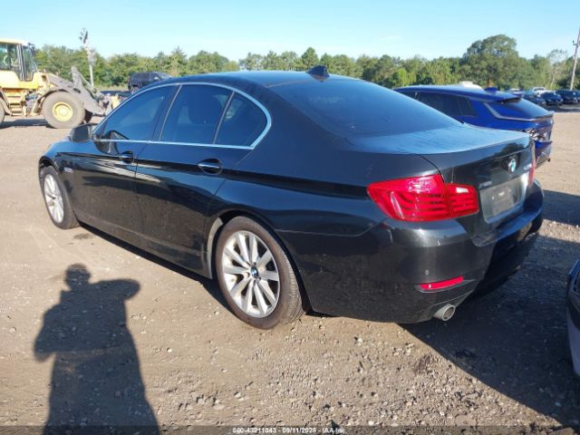 2016 BMW 535I WBA5B3C52GD549806 Photo 2