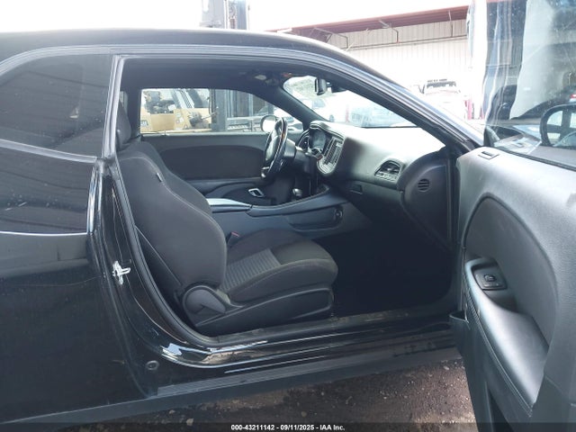 2C3CDZJG9NH210864 Dodge Challenger