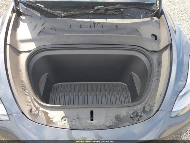2023 TESLA MODEL Y 7SAYGDEE5PA208753 Photo 9