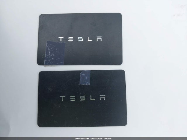 2023 TESLA MODEL Y 7SAYGDEE5PA208753 Photo 10