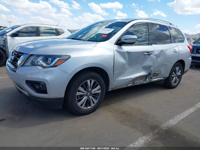 5N1DR2MMXJC611696 Nissan Pathfinder
