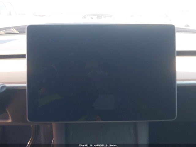 7SAYGDEE6PF606184 Tesla Model Y
