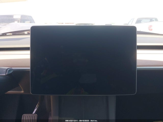 7SAYGDEE6PF606184 Tesla Model Y