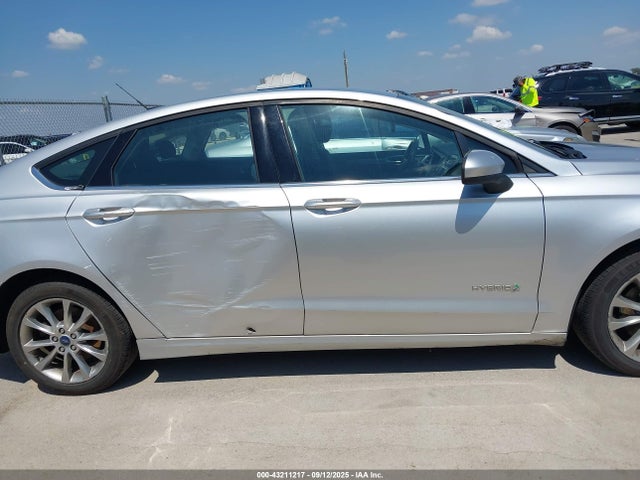 Ford 2.0l 4v atk hev 2017 3FA6P0LU4HR355372 Image 13