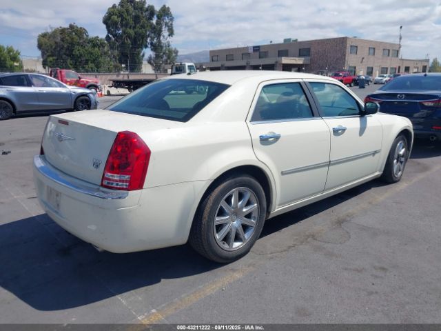 2009 CHRYSLER 300C 2C3KA63T49H572541 Photo 3