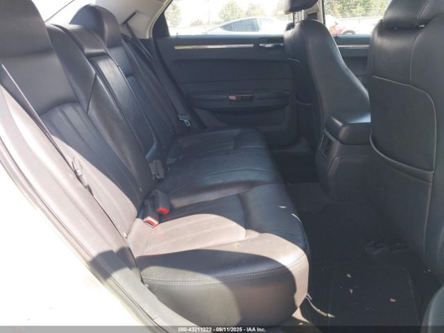 2009 CHRYSLER 300C 2C3KA63T49H572541 Photo 7