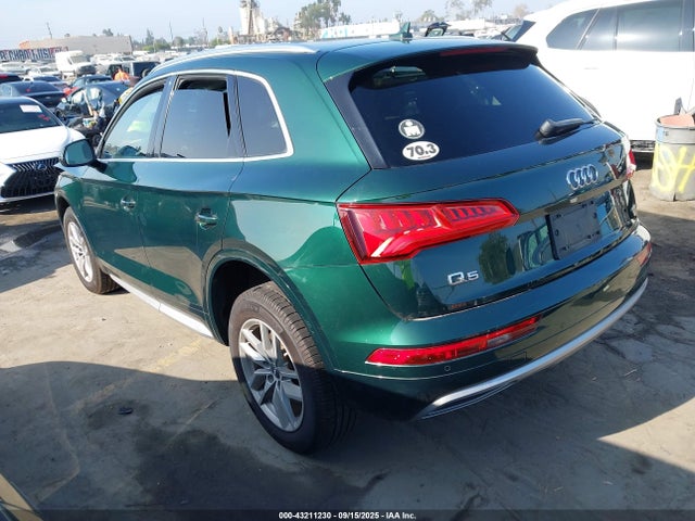 2020 AUDI Q5 WA1ANAFY9L2015396 Photo 2