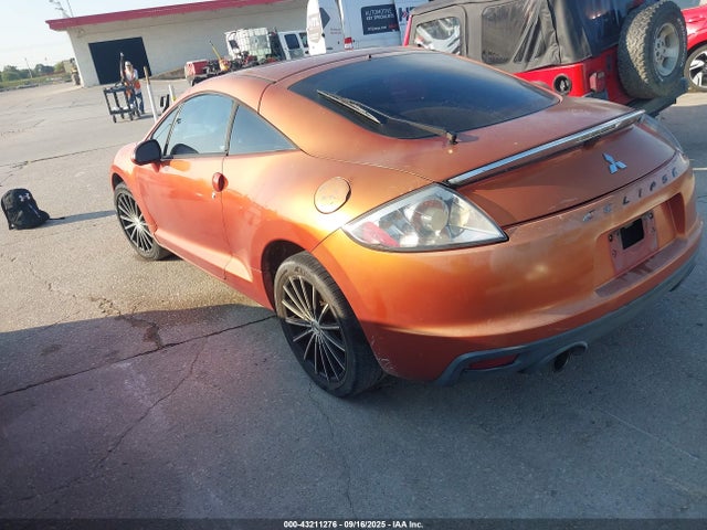 2010 MITSUBISHI ECLIPSE 4A31K2DF3AE001329 Photo 2