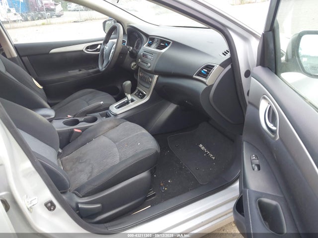 3N1AB7AP5EY219877 Nissan 2014