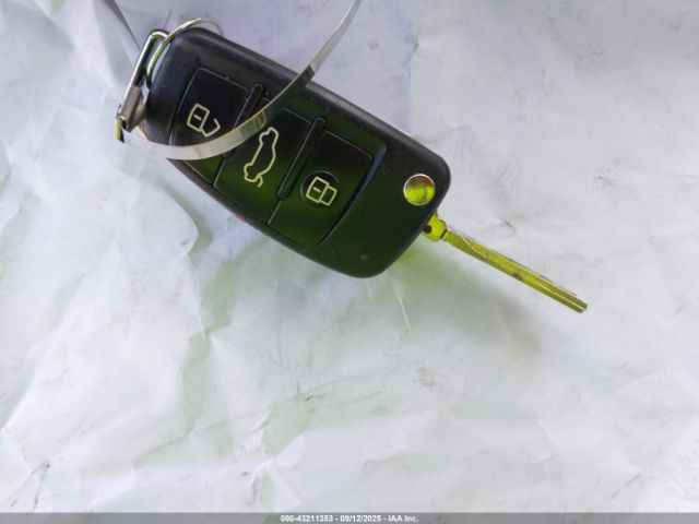 2018 AUDI A3 WAUAUGFF7J1072304 Photo 10