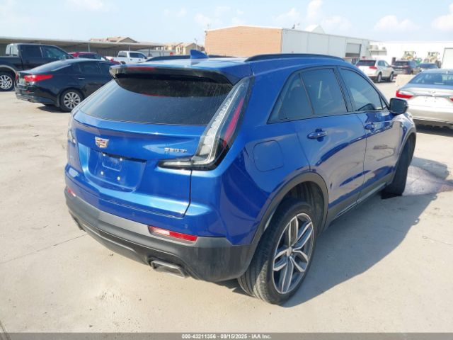 2023 CADILLAC XT4 1GYFZER40PF104167 Photo 3