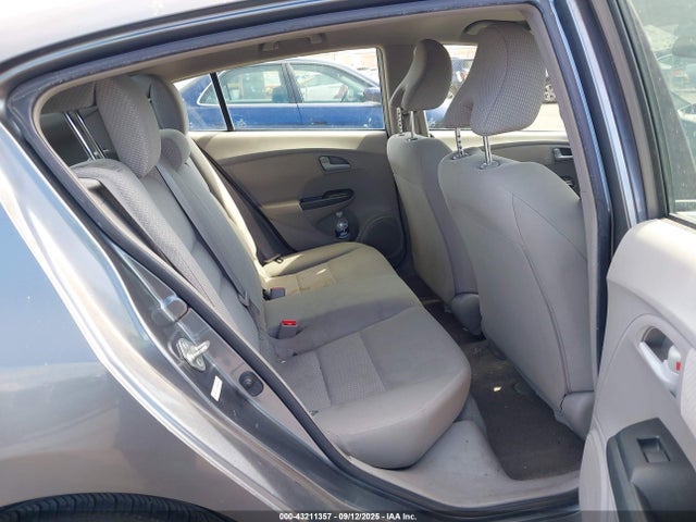 JHMZE2H37ES001644 Honda Insight
