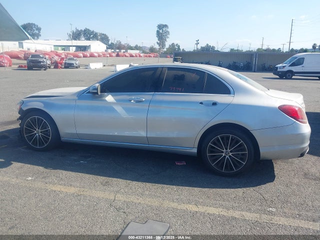 Mercedes-Benz m264 2021 W1KWF8DB8MR646509 Image 13
