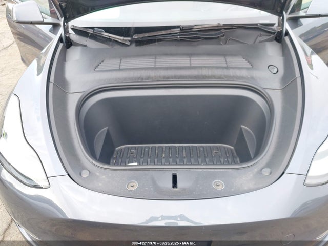 2022 TESLA MODEL Y 7SAYGDEE9NA018029 Photo 9