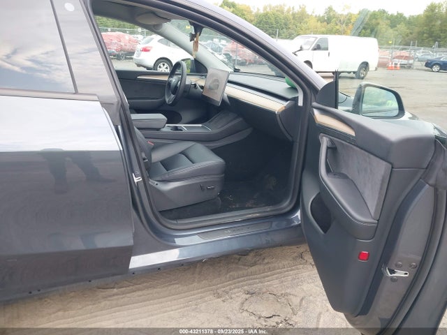 2022 TESLA MODEL Y 7SAYGDEE9NA018029 Photo 4