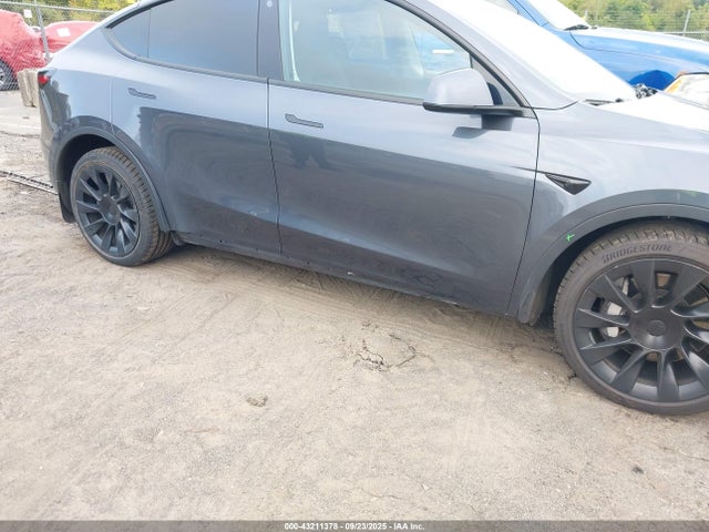 2022 TESLA MODEL Y 7SAYGDEE9NA018029 Photo 5