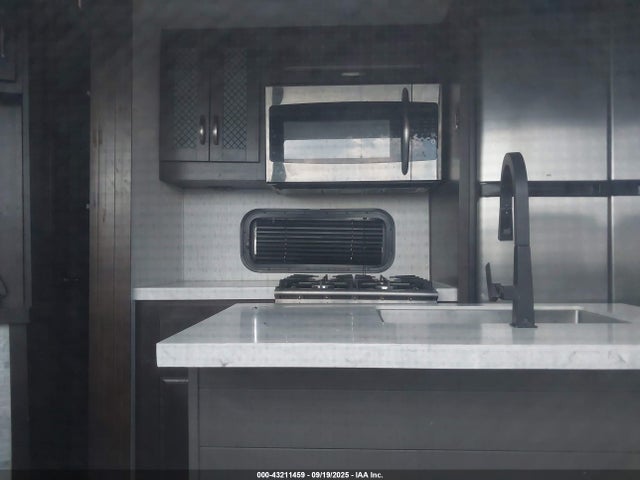 573FM4636N1123304 Grand Design Other