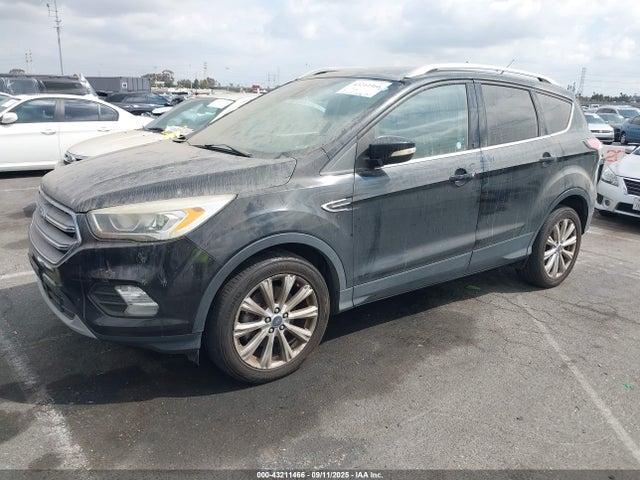 1FMCU0J97HUB04015 Ford 2017