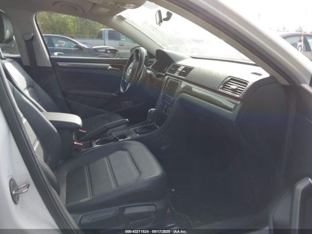 2018 VOLKSWAGEN PASSAT 1VWBA7A33JC015287 Photo 4