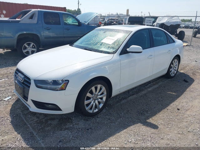 2013 AUDI A4 WAUBFAFL7DN037325 Photo 1