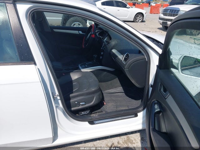2013 AUDI A4 WAUBFAFL7DN037325 Photo 4