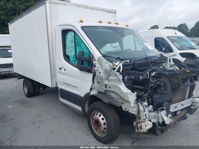 2020 Ford Transit-350 Cab მანქანა იყიდება აუქციონზე, vin: 1FDBF6Z86LKA32233, აუქციონის ნომერი: 43211690