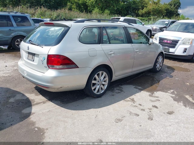 Aukcja sprzedaży 2011 Volkswagen Jetta Sportwagen 2.0l Tdi, vin: 3VWPL8AJ3BM604912, numer aukcji: 43211702