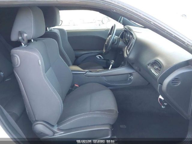 2015 DODGE CHALLENGER 2C3CDZFJ3FH769834 Photo 4