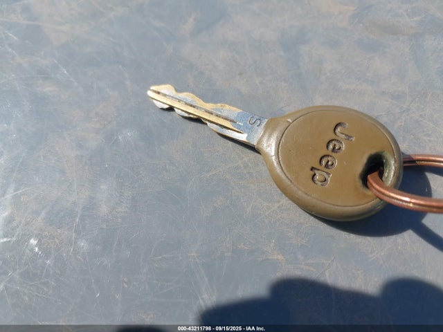 1C4NJRBB7ED776857 Jeep 2014