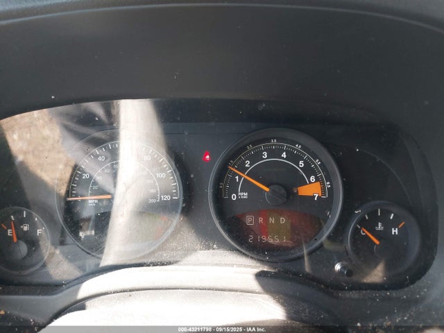 1C4NJRBB7ED776857 Jeep 2014
