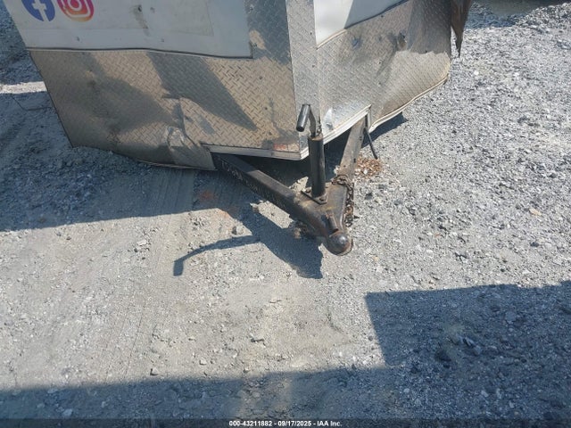 43211882 :رقم المزاد ، 5WKBE1626N1075631 vin ، 2022 Utility Trailer مزاد بيع