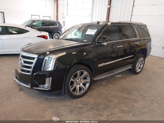 2015 CADILLAC ESCALADE 1GYS4BKJXFR170797 Photo 1